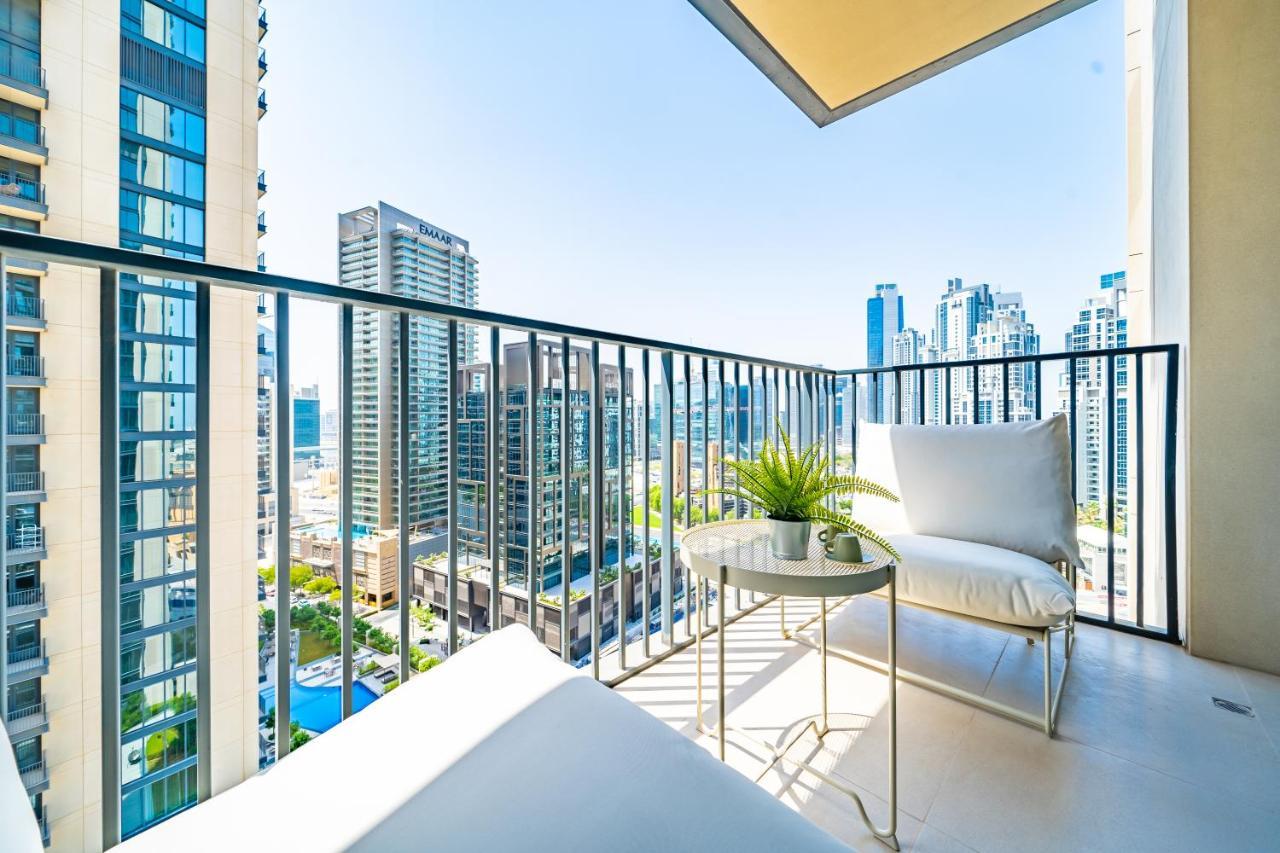 Incredible Views From This Classy Apt With Terrace ดูไบ ภายนอก รูปภาพ